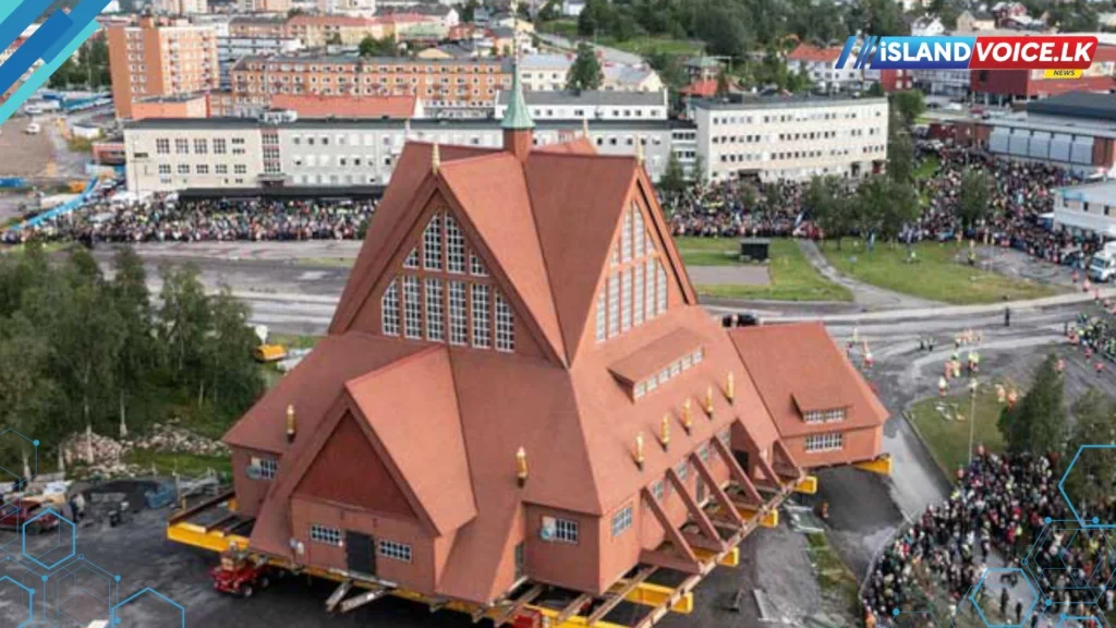 113 වසරක් පැරණි ස්වීඩන් දේවස්ථානයක් අලුත් තැනකට