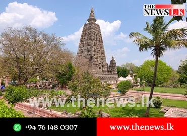 බුද්ධගයා කඨින චීවරය ගංගාරාමයේදී වැඳපුදා ගන්න